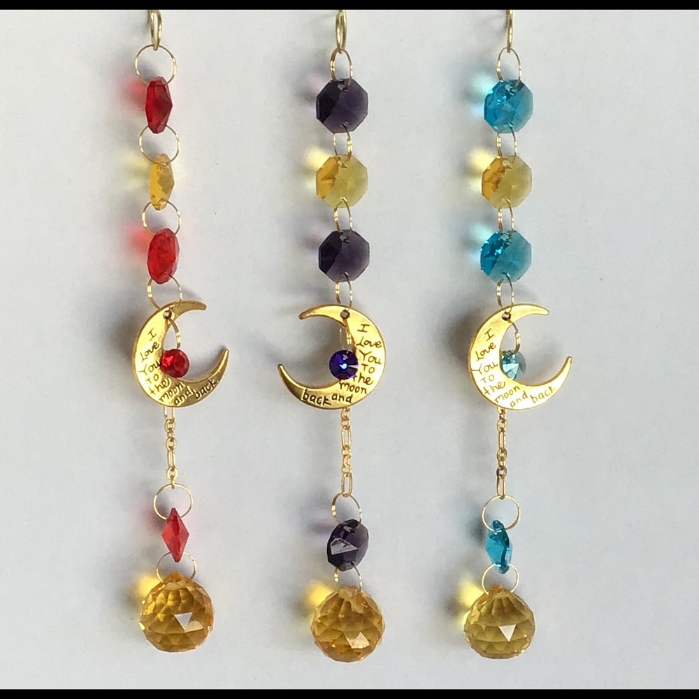 Suncatcher Swarovski and K9 Crystal sun catchers.